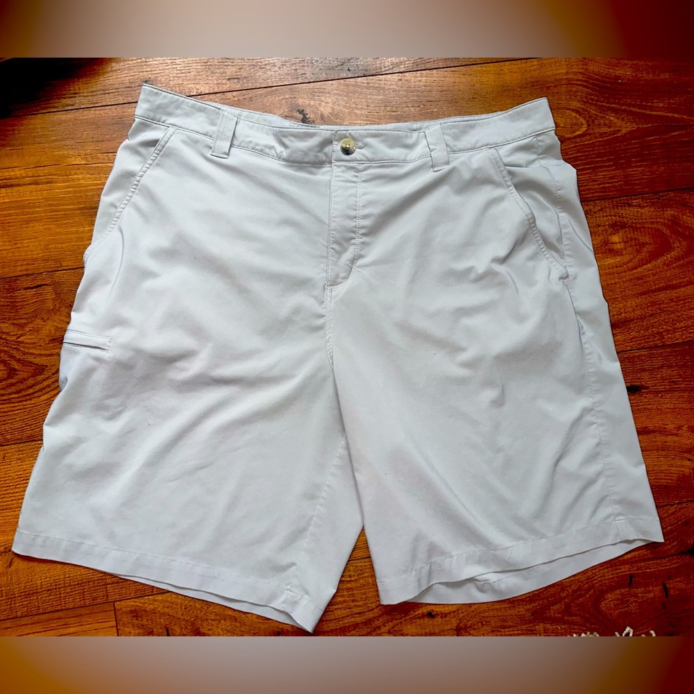 Columbia Men’s shorts